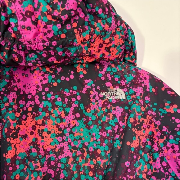 The North Face Girls' Hooded Puffer Jacket - Pink Multi Floral - Picture 5 of 9